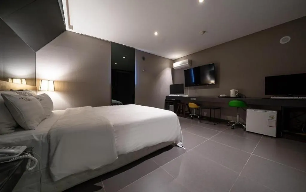 Hotel Lava Seocho Seoul